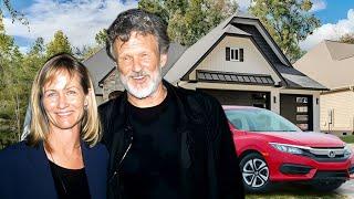 Kris Kristofferson Cause of Death, Wife, Age, Houses, Net Worth & Lifestyle