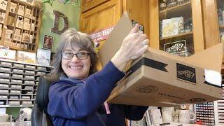Unboxing! New Online Exclusives for March 2024 - Di's Shorts!