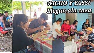 WICHO y YASSI Llegan A Comer ala CasaVean Lo q Nos Llevo Para El Almuerzo