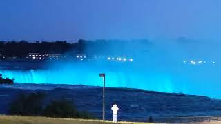 Niagara Falls dark mode