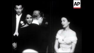 Elizabeth Taylor, Jean Simmons, Robert Taylor, Vivien Leigh, Sir Laurence Olivier (England, 1948)