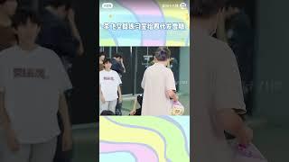 飞总惊现四代物料，还给小四四们发雪糕 #TF家族四代