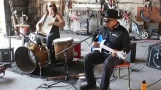 Rev KM Williams and Washboard Jackson - Raw Poor Boy (JT's Garage)