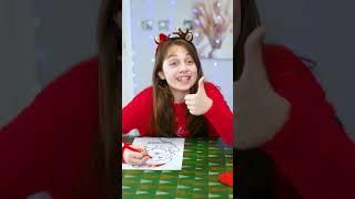 Smart Santa saved the day! #funny #elinafuntube #funtubefamily