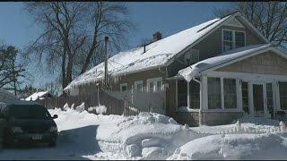 Does homeowner’s insurance cover snow and ice damage?