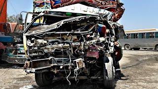 Repairing All Process Of Accidental Truck In Workshop “Pakistani Trucks’’