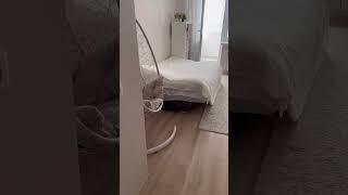 Первый опыт сдачи квартиры посуточно. Пока не привыкла, волнительно заходить в квартиру.