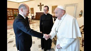 Bundeskanzler Olaf Scholz beim Papst