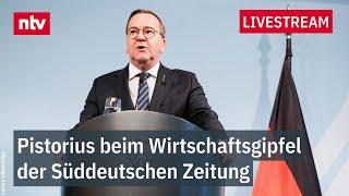 LIVE: Rede von Boris Pistorius beim Wirtschaftsgipfel der Süddeutschen Zeitung