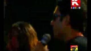 Jhoom Jhoom By Aashi (Naroonz Band).flv