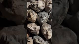 Столько мертвых голов в одной! Зажигалочка впечатлена! ️ #смерть #искусство  #латвия