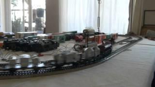 Märklin HO : DB V60 diesel with long fret train ... digital hand !