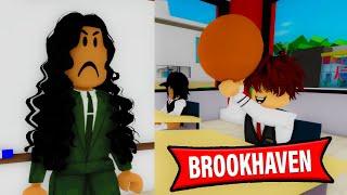 ELLE EST VIRÉE DE LA CLASSE A CAUSE DE MOI sur BROOKHAVEN RP ! ROBLOX FR