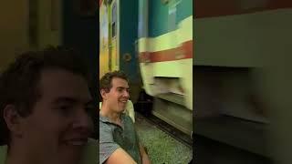 Hanoi train street #hanoi #hanoitrainstreet #vietnam #vlog