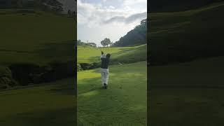 PAR 3 Tee Shot, Trying a High Ball #golf