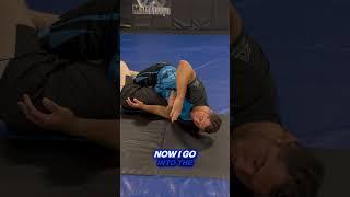 This setup makes the Kimura practically unstoppable! Even if they know it’s coming!