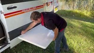 Outside Table in the Kruiswagen Off-road Motorhome