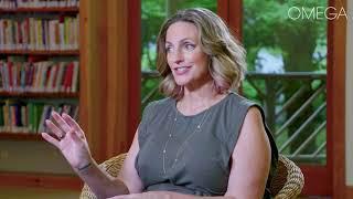 Psychic Medium Lisa Williams - "We all have 'the gift'"