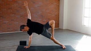 Strengthen Core & Improve Balance | 30-Min Power Yoga  with Travis