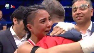 Sabriye Şengül Belçikalı Wenessa Da Waelle karşısında! World Kick Boks Champions Night
