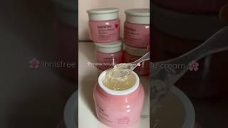 unbox my fav moisturiser with me // innisfree cherry blossom jelly cream  - asmr skincare