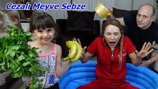 SOĞUK SU CEZALI MEYVE SEBZE CHALLENGE! SIRILSIKLAM OLDUK! RUKİYE ÇETİNKAYA