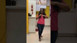 Golden sparrow#song#shorts#dance#trending#dhanush#priyamohan