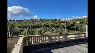 In Historic Palazzo, top floor apartment with large terrace.Beautiful and lively town:LoretoAprutino