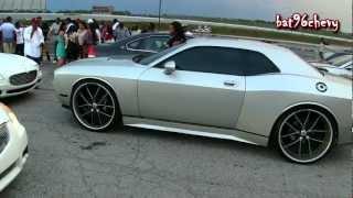 WIDE BODY Dodge Challenger SRT8 on 26" Staggered Asantis - 1080p HD