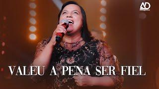 Valeu a Pena Ser Fiel - Aurelina Dourado (Clipe Oficial)