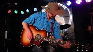 Chris Petersen Live Performance, Million Dollar Cowboy Bar