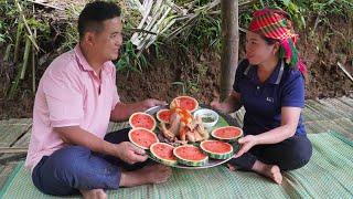 Special meal of Eric and single mother Ly Thi Diep