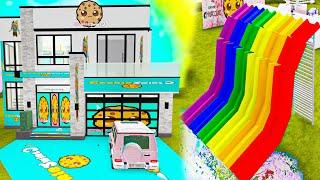 I Find Amazing Cookie Swirl C House in Random Roblox Games