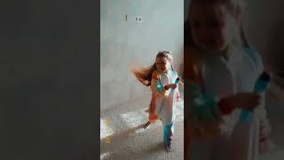 Весёлый единорог 