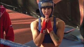 Female Kickboxing - Girl Fight