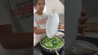 Bakit daw laging kumakain ng gulay