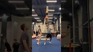 Тренировка с флайерами  #чирлидинг #чирспорт #cheersport #cheerleading