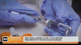 New York lifts COVID vaccine requirement for health care workers