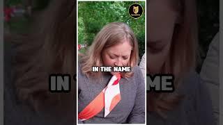 Christian Woman Reads The Quran And Then This Happens | Hashim | Speakers Corner