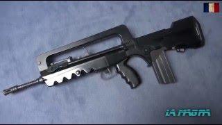 FAMAS - bullpup-styled assault rifle *** DEMONSTRATION
