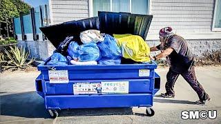 𝗢𝗡 𝗧𝗛𝗘 𝗠𝗢𝗩𝗘: Street Resident Rolls Dumpster of Belongings After Shelter Closure Triggers Shuffle