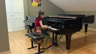 Haydn sonata h-moll Natasha Lin 9yo 2021 dec