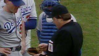 1988 NLCS Gm3: Howell ejected after glove examined