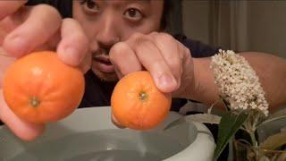 ASMR Eating Juicy Mandarin & Play With Butterfly Bush Flower In Water