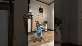 Cute baby | 2023 | #viral #cutebaby2023 #babieztv #cutebabis #funnybabies #dancing