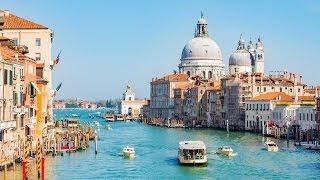 Discover the Grand Canal in Venice, Italy