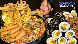 BIGGEST BOWL OF SEAFOOD RAMYUN CHALLENGEEATING 10 PACK OF SHIN RAMYUN WITH GIMBAP #mikasa