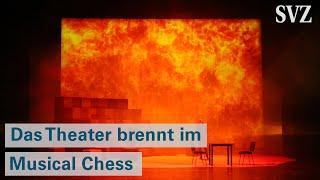 Musical Chess in Schwerin - Videokunst auf der Bühne