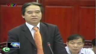 Thống đốc ngân hàng Nguyễn Văn Bình trả lời chất vấn Quốc hội