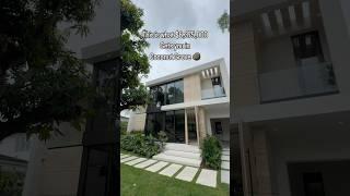 4Bd 5Ba New Construction. Link in bio 4 more #luxuryhomestour #miami #luxury #realtyhomes